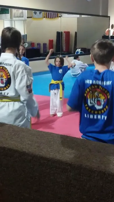 Pak's Academy Picture 9