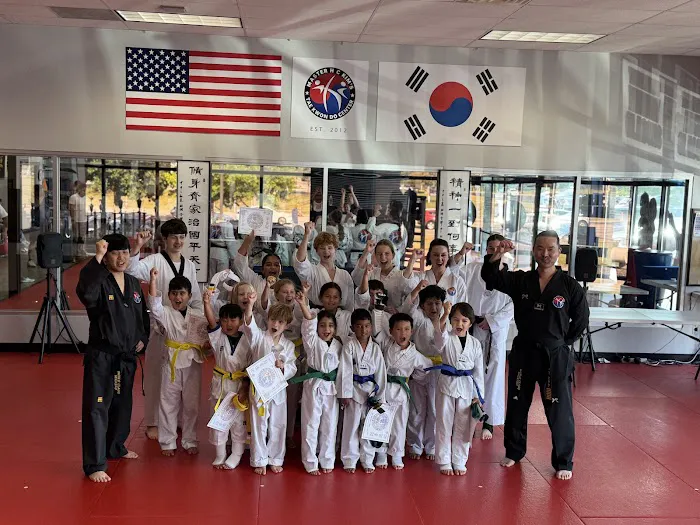 Master H C Kim's World Class Tae Kwon Do Center - Kansas City Picture 1
