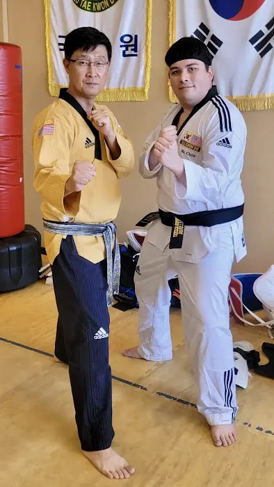 Kat Taekwondo Shawnee Picture 1