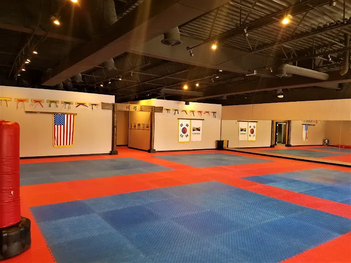 Jeong's Taekwondo Martial Arts Picture 3