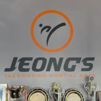 Jeong's Taekwondo Martial Arts ico