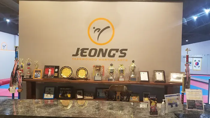 Jeong's Taekwondo Martial Arts Picture 4