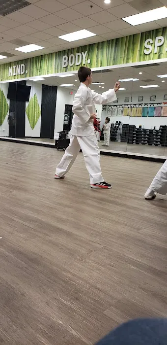 AKKA Karate Blue Springs Picture 9