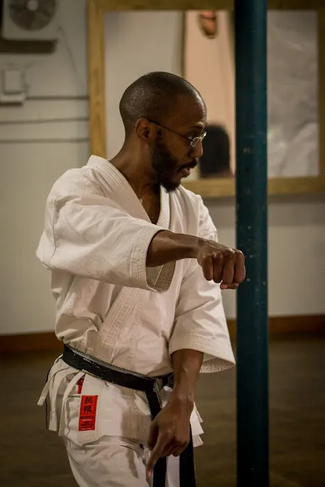 South KC Shotokan Karate Picture 4