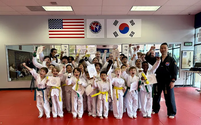 Master H C Kim's World Class Tae Kwon Do Center Picture 5