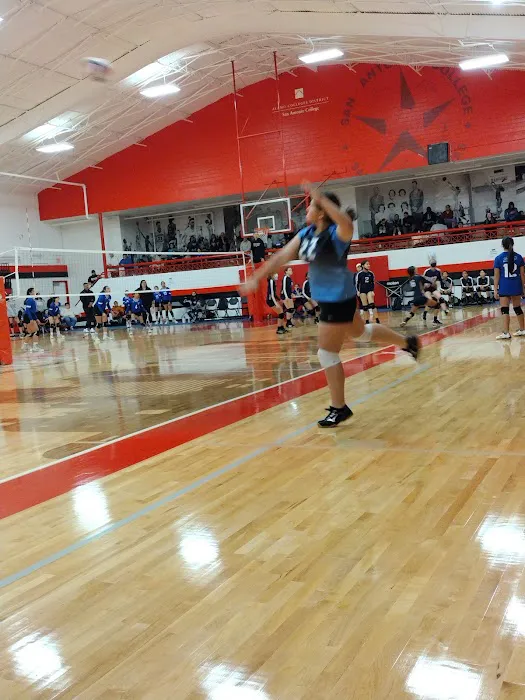 San Antonio College Gym Picture 4