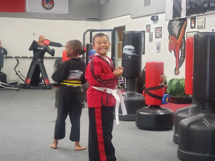 L K Wells Martial Arts & Fitness Picture 5