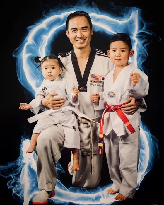 Golden Dragon Taekwondo - Midtown Picture 1