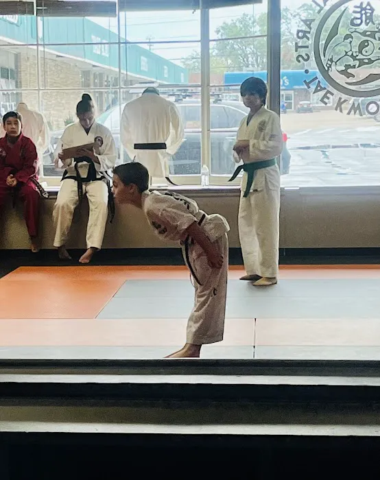 Midtown Martial Arts Picture 2