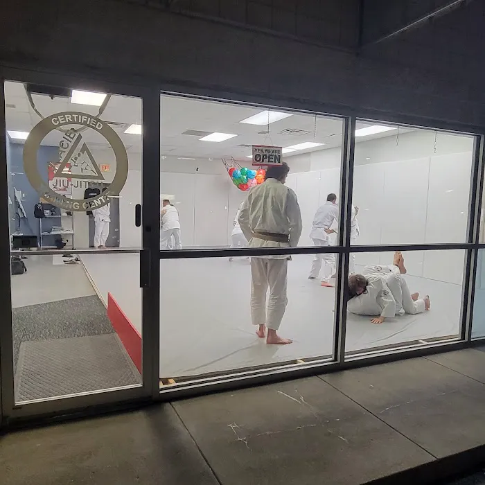 Gracie Jiu-Jitsu Council Bluffs Picture 7