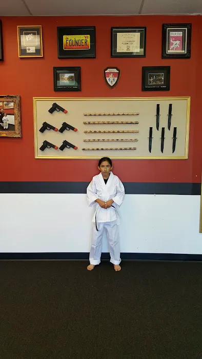 Christopher N. Geary's Shaolin Kempo Karate Picture 4