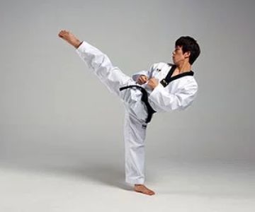 How to Execute a Jumping Roundhouse Kick to the Head