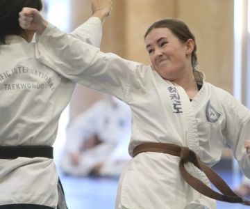 How to Execute a Back Fist Strike (Dung Joomuk Chigi) with Speed
