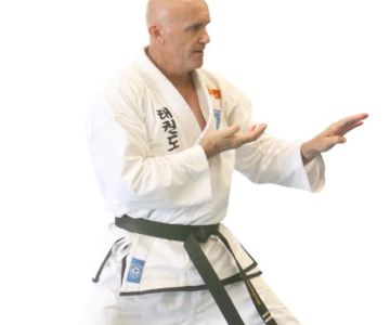 How to Perform a Rear Foot Stance (Dwitbal Sogi) with Stability