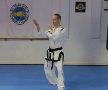 How to Perform a Ridge Hand Strike (Sonnal Chigi) - Mastering the Technique