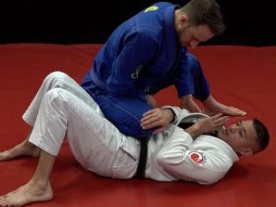 Basic Stomach Strike Concepts Against Lunging Opponents