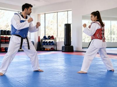 Taekwondo Sparring Distance: Guard, Control, and Reset